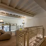 Palazzo Sbaraglini Bed & Breakfast