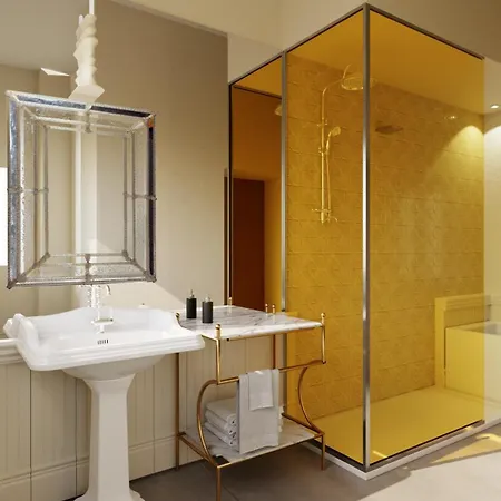 Palazzo Sbaraglini 4* アッシジ