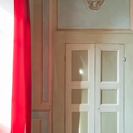 Palazzo Sbaraglini ベッド・アンド・ブレックファスト