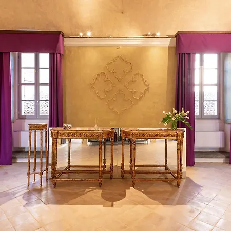 Palazzo Sbaraglini ベッド・アンド・ブレックファスト アッシジ