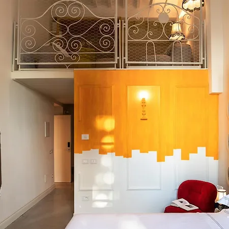 Palazzo Sbaraglini Bed & Breakfast 4*