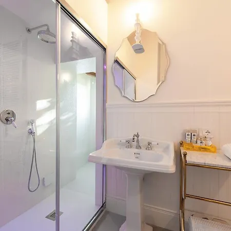 Palazzo Sbaraglini ベッド・アンド・ブレックファスト 4*