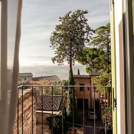 ベッド・アンド・ブレックファスト Palazzo Sbaraglini アッシジ