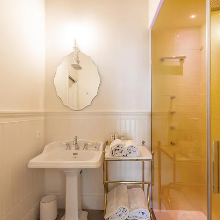 Palazzo Sbaraglini 4* アッシジ