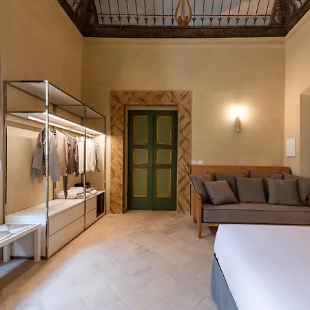 Palazzo Sbaraglini 4* アッシジ