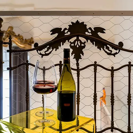 Palazzo Sbaraglini ベッド・アンド・ブレックファスト 4*