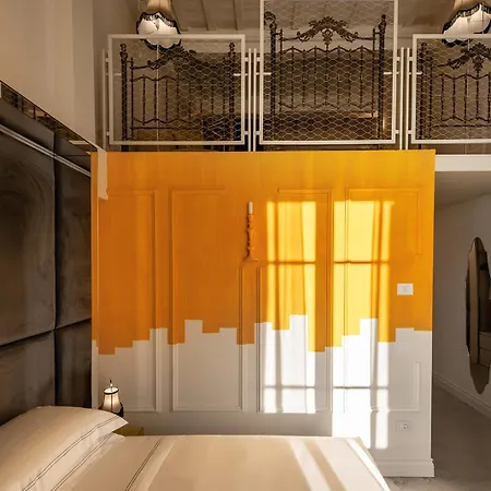 Palazzo Sbaraglini 4*