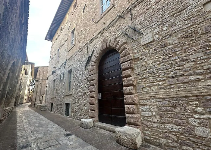 Palazzo Sbaraglini 4* Asyż