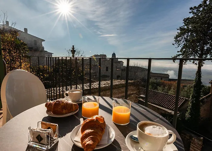 Palazzo Sbaraglini 4* Asyż