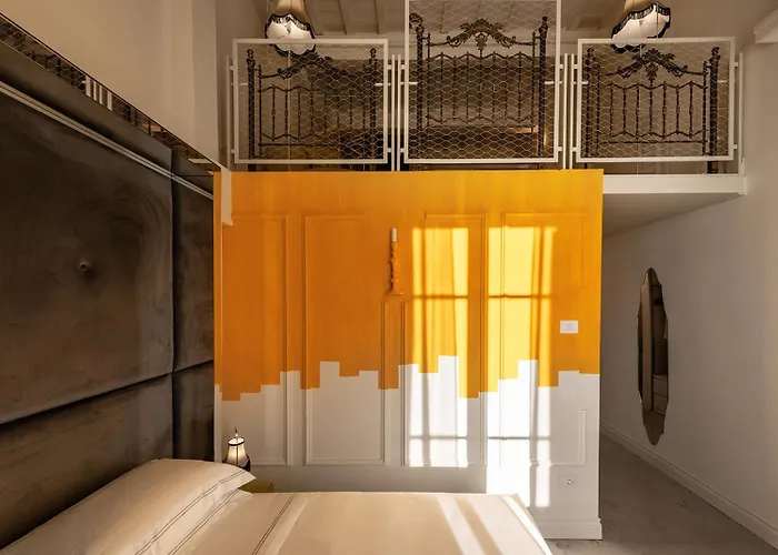 Palazzo Sbaraglini 4*